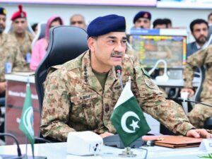 Field Marshal Syed Asim Munir receives a disaster preparedness briefing at the National Emergencies Operation Centre of the NDMA.