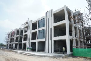 CBD Punjab CEO Imran Amin inspects CBD Vertex, CBD Walk and NSIT City projects in Lahore.