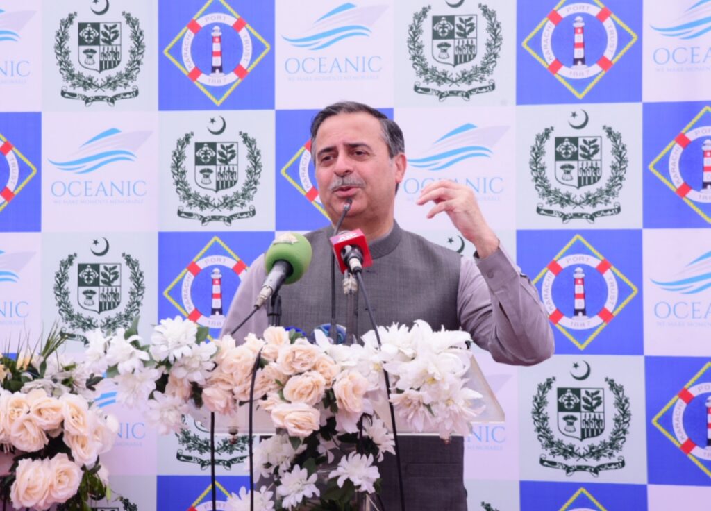 Junaid Anwar Chaudhry discusses marine tourism and Pakistan’s blue economy in Karachi