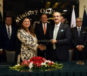 IFC and Bank Alfalah sign Pakistan’s first Diversified Payment Rights Programme