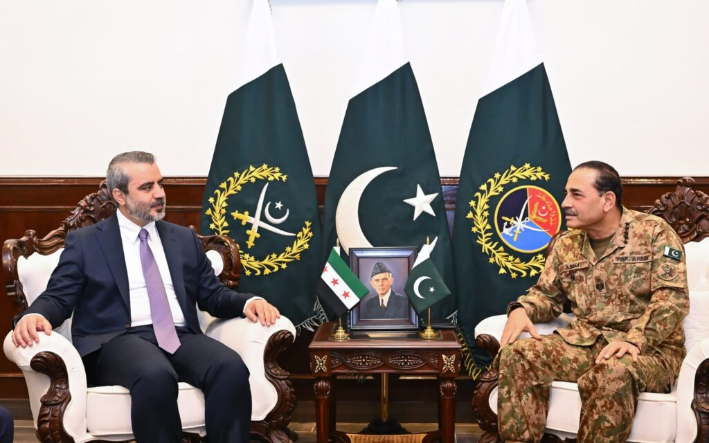 Asim Munir meets Syrian Foreign Minister Asaad Hassan Al-Shaibani at GHQ