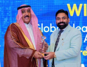 High-Q Pharmaceuticals CEO Atif Iqbal receiving an international award in Riyadh