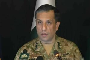 DG ISPR meets students during ISPR Summer Internship 2026