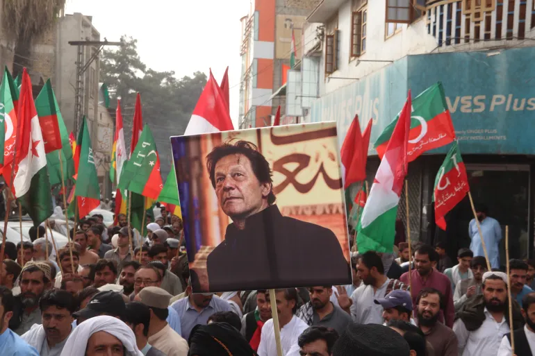 Imran Khan's personal physician and sisters address media in Islamabad over his medical treatment