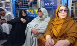 Imran Khan’s sisters Uzma Khan and Noreen Niazi detained ahead of PTI protest