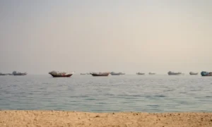 Vessels near the Strait of Hormuz as US and Iran discuss a possible phased diplomatic deal.