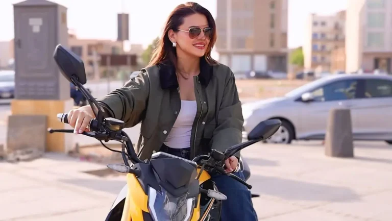 Zara Noor Abbas discusses Pakistani cinema and her upcoming film Sheroes.