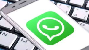 WhatsApp Status music feature allowing users to share longer song clips.