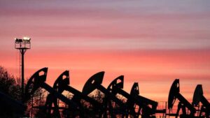 Oil prices fall as markets watch US-Iran diplomacy and Saudi oil exports