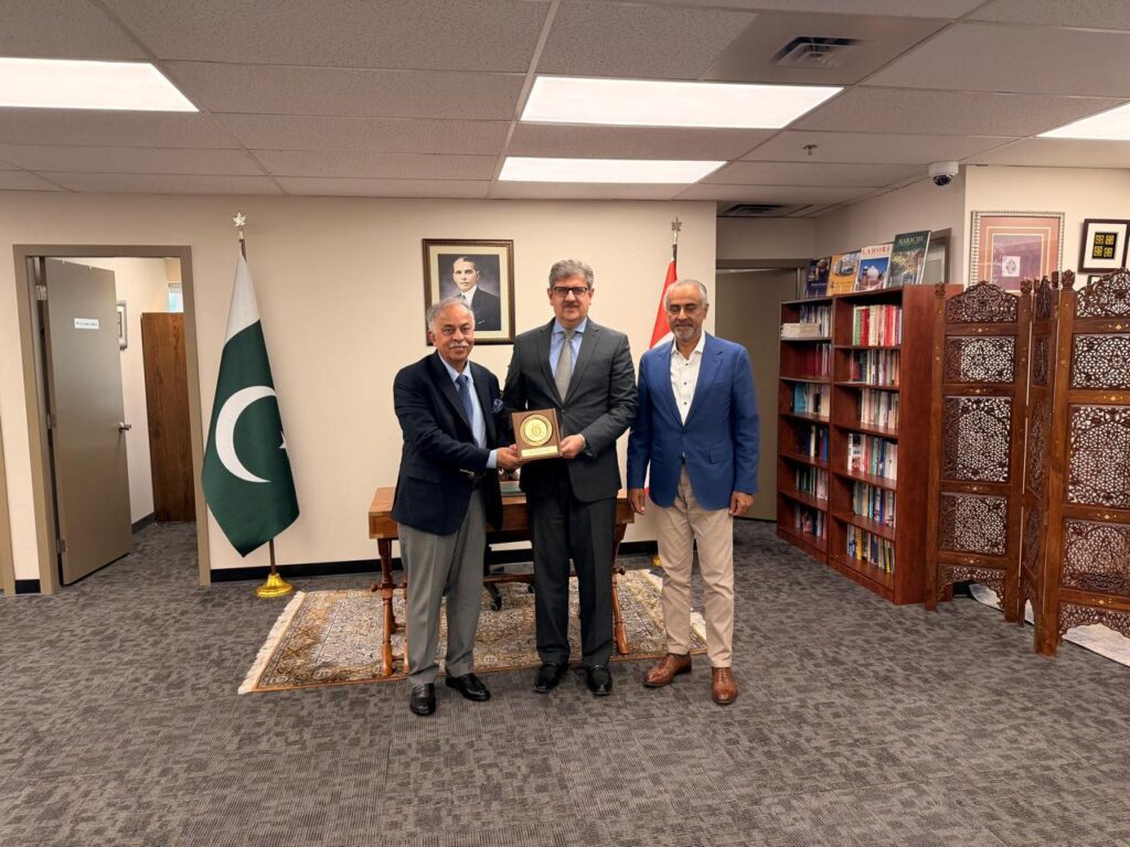 Pakistani business leaders meeting Pakistan’s Consul General in Vancouver to discuss Pakistan-Canada trade relations.