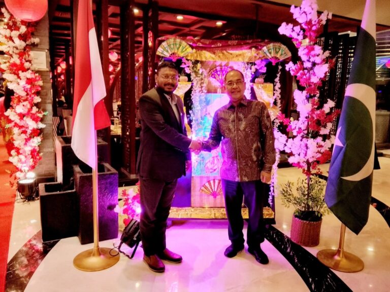 Indonesian Consul General Mudzakir M. A. and guests attend the Indonesian cuisine event at Mövenpick Hotel Karachi.