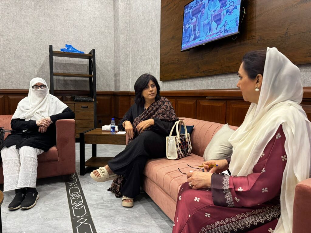 NLD delegation meeting Dr Fouzia Hameed at Sindh Assembly on marriage registration reforms