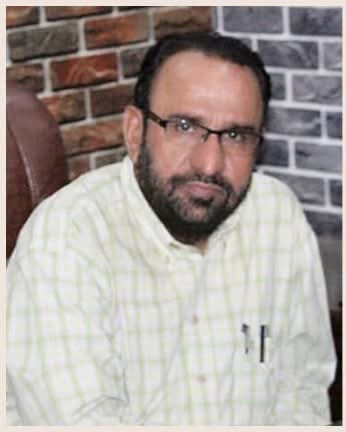 Senior journalist Mirza Iftikhar Baig funeral and burial in Karachi