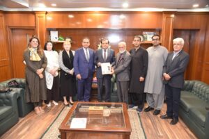 Mian Zahid Hussain meeting Houston US trade delegation at FPCCI Karachi