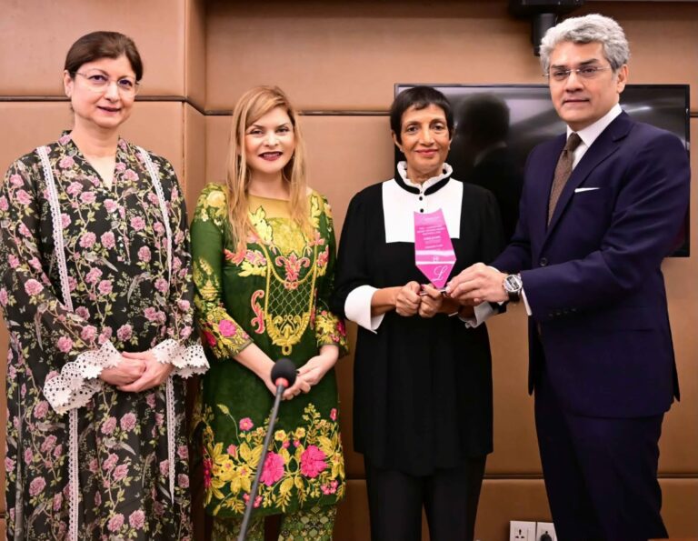 PSX, LADIESFUND Launch New Drive to Help Pakistani Women Build Wealth
