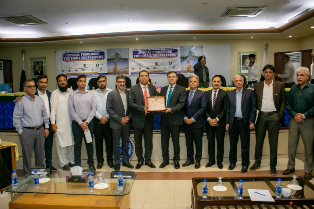 FBR Member Inland Revenue Zubair Bilal speaking to traders at KCCI Karachi