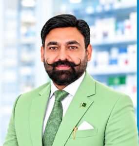 Doctors and pharmacists discussing healthcare in the age of artificial intelligence