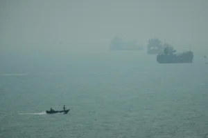 US destroys Iranian oil tankers amid rising Iran war tensions
