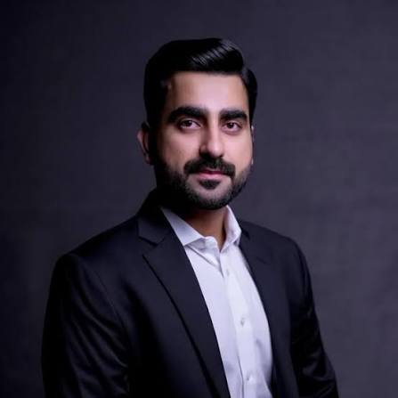 Sindh government spokesperson Sukhdev Hemnani discussing provincial autonomy and federal finances