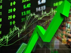 Pakistan Stock Exchange building in Karachi as KSE-100 Index rises above 170,000 points.