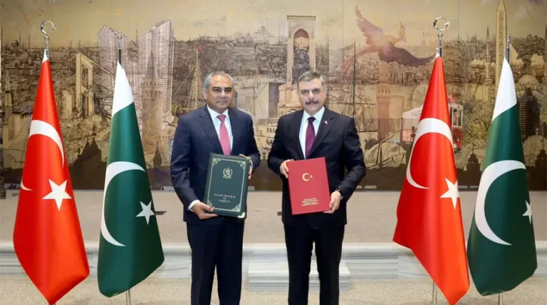Mohsin Naqvi and Mustafa Çiftçi discuss Pakistan-Turkiye security cooperation