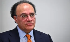 Muhammad Aurangzeb discusses energy prices and Pakistan’s economy at IMF-World Bank meetings
