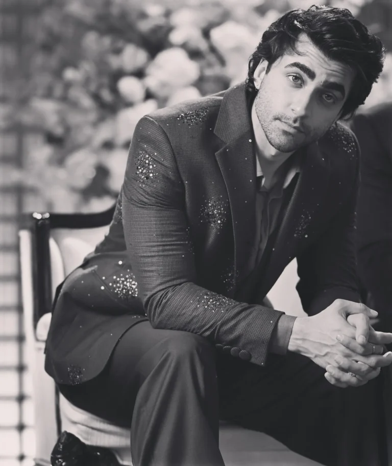 Nameer Khan discusses his character Zamil in Dar-e-Nijaat and the issue of toxic masculinity.