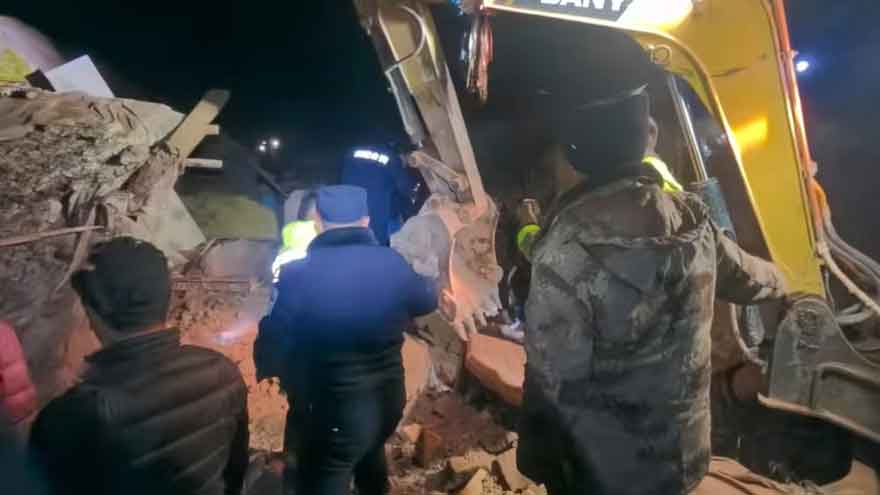 Tibet Earthquake rescue operations in Nagqu, China, after 65 people were injured and 16 died.