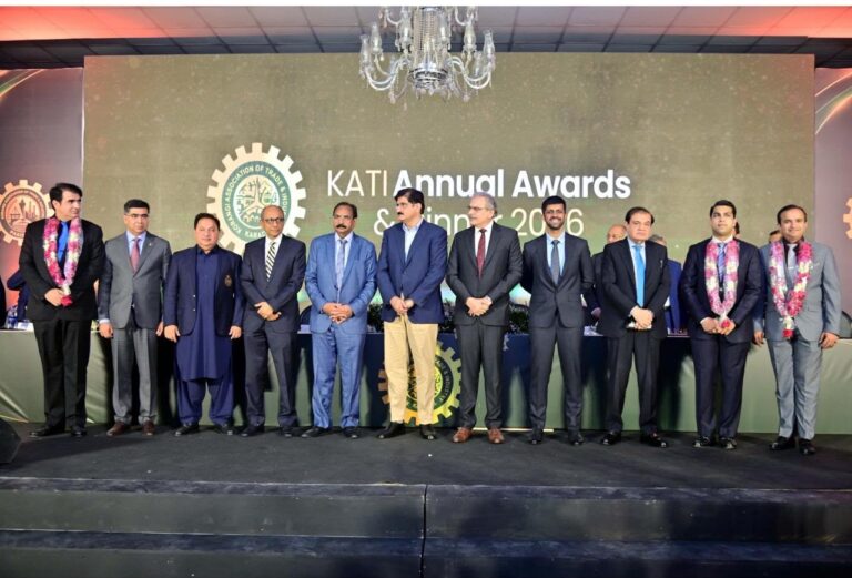 Sindh Chief Minister Murad Ali Shah with KATI leaders at annual dinner in Karachi