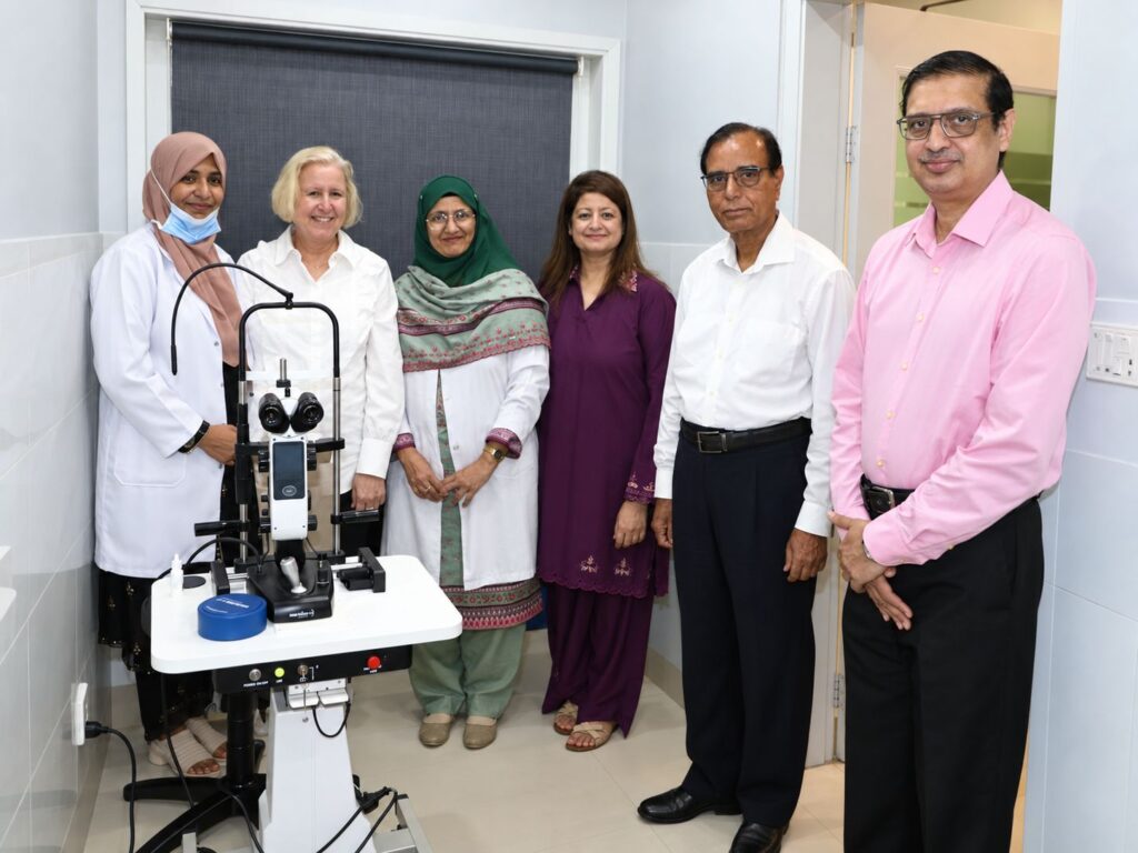 German Consul Dagmar Traub-Evans with PEBS officials at the YAG Laser machine inauguration