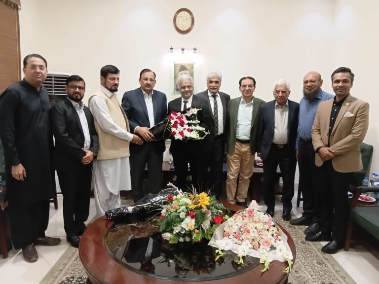 Mian Anjum Nisar and business representatives during a visit to KCCI to congratulate President Talat Mahmood.
