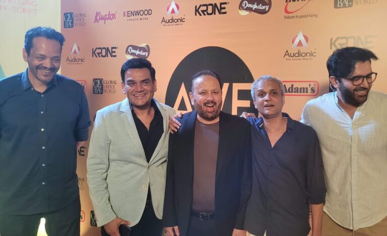 Arey Wah Entertainment introduces Pakistani web series including Arey Wah, Salaam Zindagi and Chikkarr on YouTube.