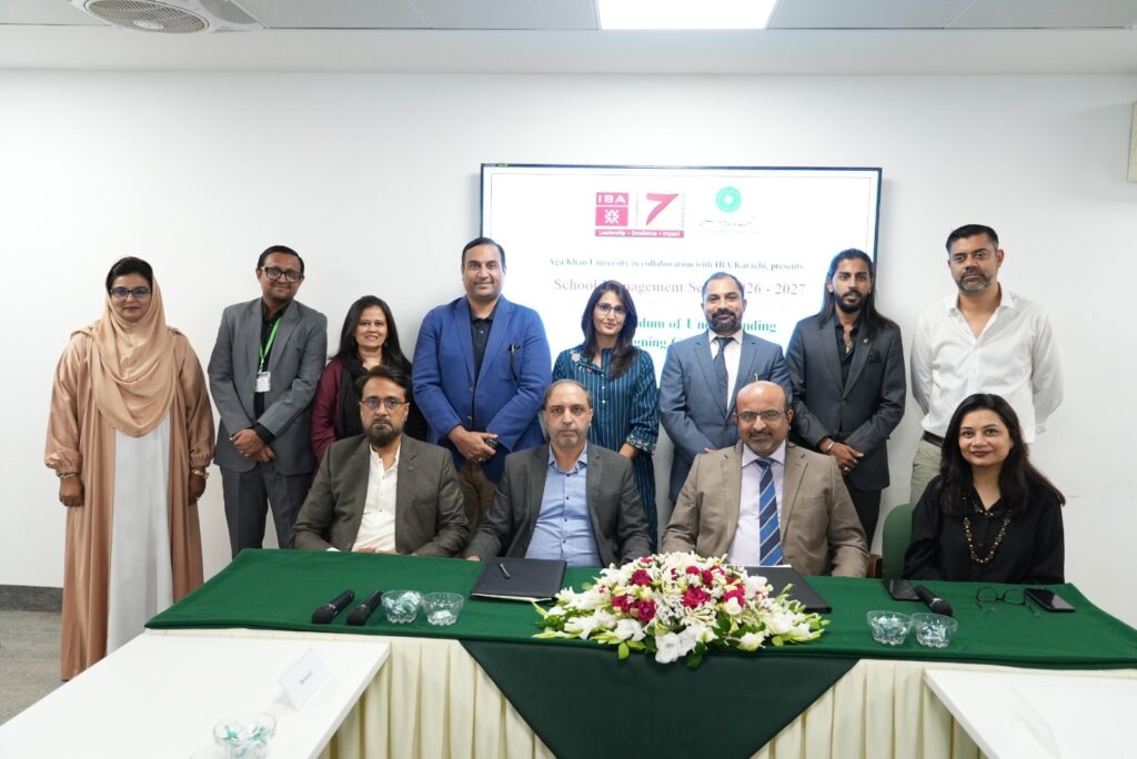 IBA Karachi and AKU-IED representatives sign a partnership agreement for the School Management Series 2026–2027.