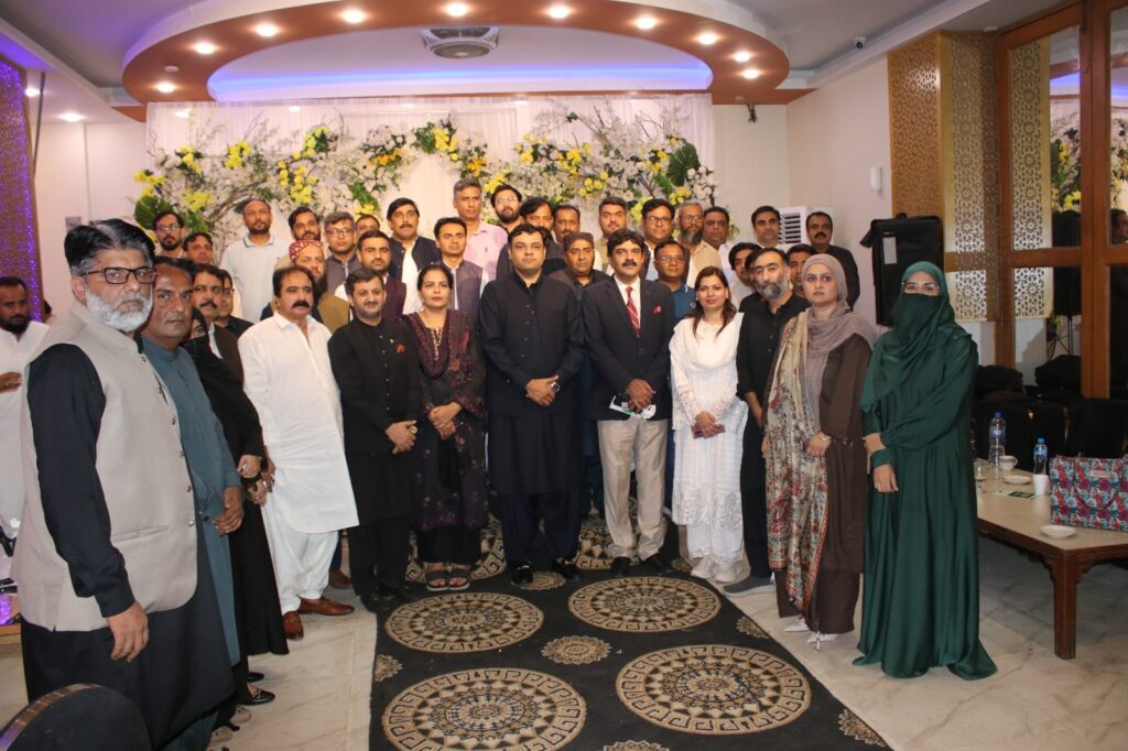 BISP officials conduct training on the new digital payment system for women beneficiaries in Sindh.