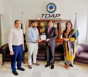 AI readiness training at TDAP Lahore covering cybersecurity and responsible artificial intelligence use.
