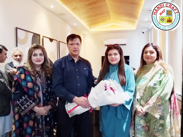 Women in Trade leaders meet with S.M. Tanveer to discuss FPCCI representation and women’s economic empowerment.