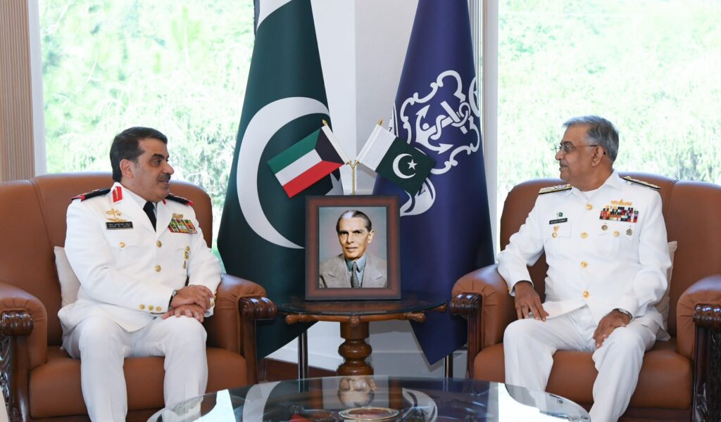 Pakistan Navy Chief Admiral Naveed Ashraf and Kuwait Naval Force Commander Saif Abdulhadi Alhamlan during their meeting in Islamabad.