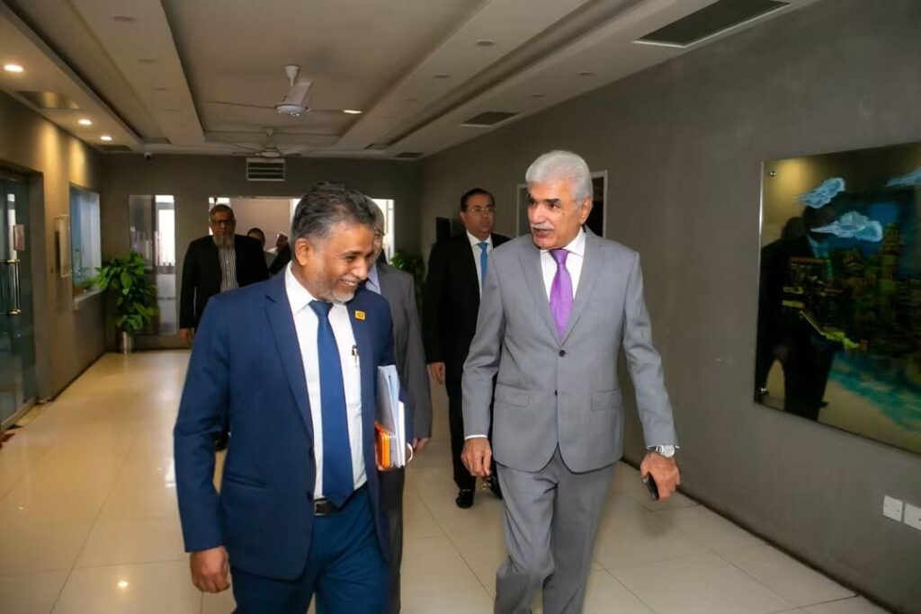 Pakistan-Sri Lanka Trade meeting between KCCI President Talat Mahmood and Sri Lankan Consul General P.K. Sanjeewa Pattiwila in Karachi