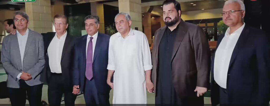 Dr Gohar Ejaz with newly elected LCCI office-bearers at Lake City Lahore