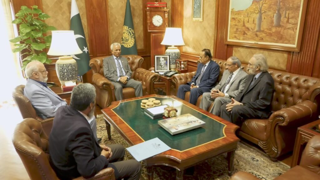 Sindh Governor Nehal Hashmi meeting Pakistan American Cultural Center delegation