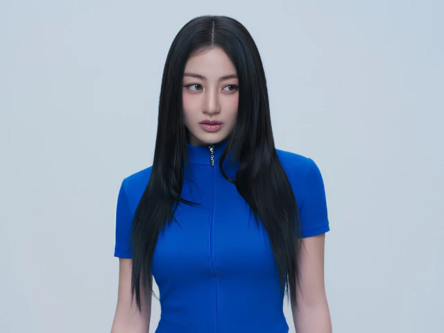 Jihyo, TWICE leader, announces her departure from JYP Entertainment after 21 years and introduces EMITHAUS.