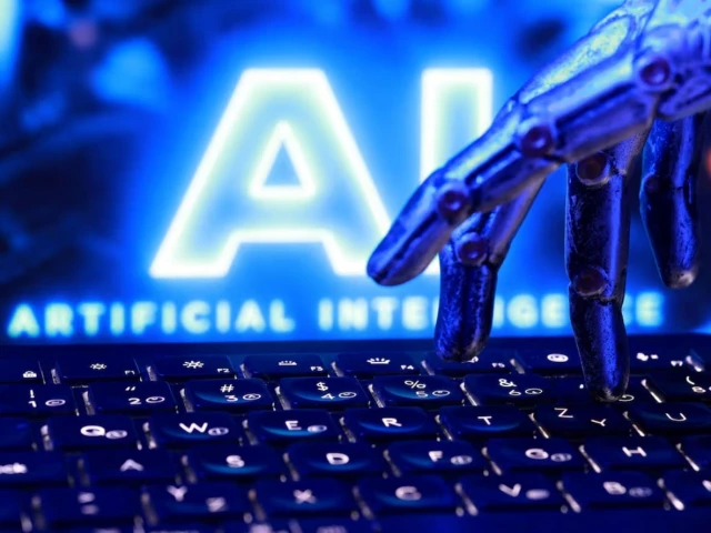 AI risks and bubble concerns discussed by investors in Singapore