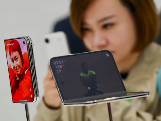 iPhone Duo foldable smartphone marks Apple's entry into the premium foldable phone market.