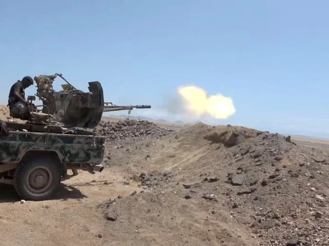 Reported Houthi attacks on Saudi Arabia disrupt Riyadh airport and damage a parked aircraft.